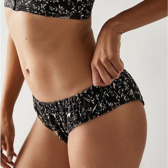 Free People days and nights undie, size L, NWT - Picture 1 of 7
